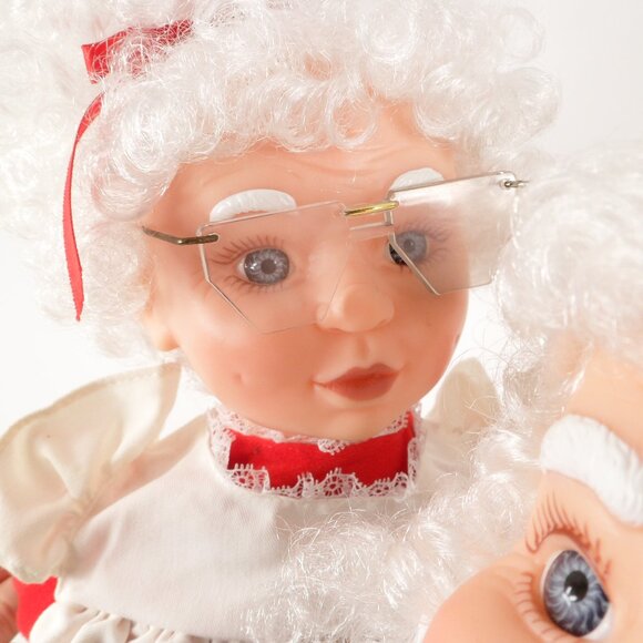 Vintage 90s Animatronic Musical Santa Mrs Claus Kiss Christmas Love Animated Big - Picture 11 of 17